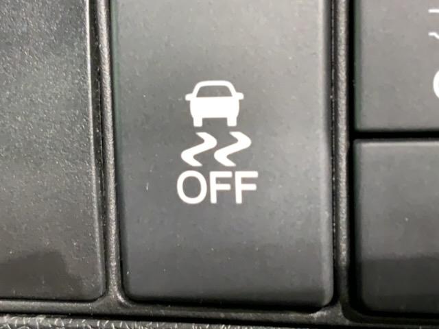 ステップワゴンスパーダ スパーダホンダセンシング　１年保証　ワンオーナー　ナビ　ＴＶ　Ｒカメラ　ＣＤ録音　ＢＴオ－ディオ　ＤＶＤ　ＥＴＣ　ＬＥＤライト　ＶＳＡ　両側電動ドア　クルコン　アルミ　フォグ　スマートキー　盗難防止装置　整備記録簿　ＡＡＣ（14枚目）