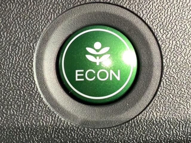 ステップワゴンスパーダ スパーダホンダセンシング　１年保証　ワンオーナー　ナビ　ＴＶ　Ｒカメラ　ＣＤ録音　ＢＴオ－ディオ　ＤＶＤ　ＥＴＣ　ＬＥＤライト　ＶＳＡ　両側電動ドア　クルコン　アルミ　フォグ　スマートキー　盗難防止装置　整備記録簿　ＡＡＣ（16枚目）