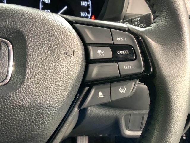 ＷＲ－Ｖ Ｚ＋ブラックスタイル　ＨｏｎｄａＳＥＮＳＩＮＧ　新車保証　試乗車　ワンオーナー　ナビＬＸＭ－２４５ＺＦＥｉ　ＴＶ　Ｒカメラ　ＢＴオ－ディオ　ＥＴＣ　ＬＥＤライト　ＶＳＡ　クルコン　アルミ　フォグ　スマートキー（11枚目）