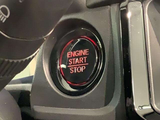 ＷＲ－Ｖ Ｚ＋ブラックスタイル　ＨｏｎｄａＳＥＮＳＩＮＧ　新車保証　試乗車　ワンオーナー　ナビＬＸＭ－２４５ＺＦＥｉ　ＴＶ　Ｒカメラ　ＢＴオ－ディオ　ＥＴＣ　ＬＥＤライト　ＶＳＡ　クルコン　アルミ　フォグ　スマートキー（15枚目）