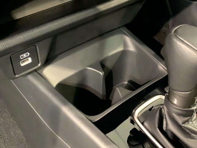 ＷＲ－Ｖ Ｚ＋ブラックスタイル　ＨｏｎｄａＳＥＮＳＩＮＧ　新車保証　試乗車　ワンオーナー　ナビＬＸＭ－２４５ＺＦＥｉ　ＴＶ　Ｒカメラ　ＢＴオ－ディオ　ＥＴＣ　ＬＥＤライト　ＶＳＡ　クルコン　アルミ　フォグ　スマートキー（28枚目）