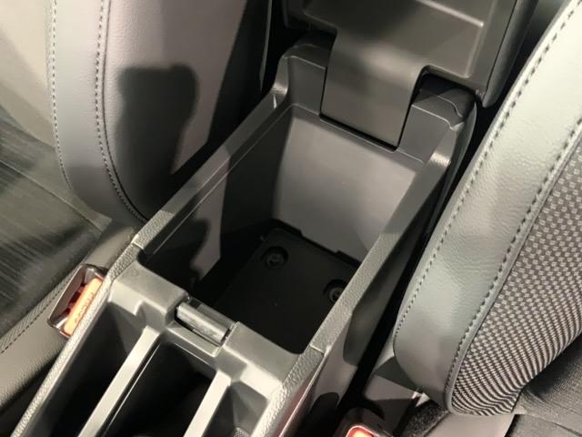 ＷＲ－Ｖ Ｚ＋ブラックスタイル　ＨｏｎｄａＳＥＮＳＩＮＧ　新車保証　試乗車　ワンオーナー　ナビＬＸＭ－２４５ＺＦＥｉ　ＴＶ　Ｒカメラ　ＢＴオ－ディオ　ＥＴＣ　ＬＥＤライト　ＶＳＡ　クルコン　アルミ　フォグ　スマートキー（29枚目）