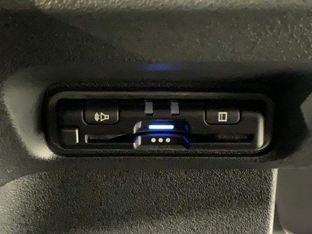 Ｎ－ＢＯＸカスタム ベースグレード　Ｈ　ＳＥＮＳＩＮＧ　新車保証　試乗車　ワンオーナー　ナビＬＸＵ－２４２ＮＢｉ　ＴＶ　Ｒカメラ　ＣＤ録音　ＢＴオ－ディオ　ＤＶＤ　シートヒーター　ＥＴＣ　ＬＥＤライト　ＶＳＡ　クルコン　アルミ　スマキー（13枚目）