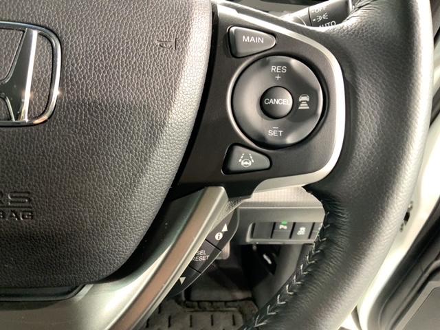 ステップワゴンスパーダ スパーダ車いす仕様車２列目乗車タイプ　ＨｏｎｄａＳＥＮＳＩＮＧ　福祉車両　最長５年保証　ワンオ－ナ－　ナビＶＸＭ－１９７ＶＦＮｉ　ＴＶ　ＣＤ録音　ＢＴオ－ディオ　ＤＶＤ　ＥＴＣ　ＬＥＤライト　両側電動ドア　ＶＳＡ　アルミ　スマ－トキ－（11枚目）