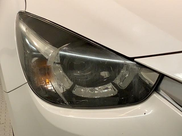 デミオ １３Ｓ　最長５年保証　純正ナビ　ＴＶ　ＢＴオ－ディオ　ＤＶＤ　衝突軽減Ｂ　ＥＴＣ　ＬＥＤライト　横滑り防止　シ－トヒ－タ－　スマ－トキ－　スペアキー　盗難防止装置　整備記録簿　ＡＡＣ　Ｗエアバッグ　ＶＳＡ（6枚目）