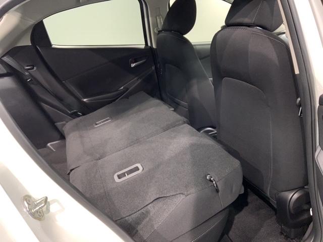 デミオ １３Ｓ　最長５年保証　純正ナビ　ＴＶ　ＢＴオ－ディオ　ＤＶＤ　衝突軽減Ｂ　ＥＴＣ　ＬＥＤライト　横滑り防止　シ－トヒ－タ－　スマ－トキ－　スペアキー　盗難防止装置　整備記録簿　ＡＡＣ　Ｗエアバッグ　ＶＳＡ（33枚目）