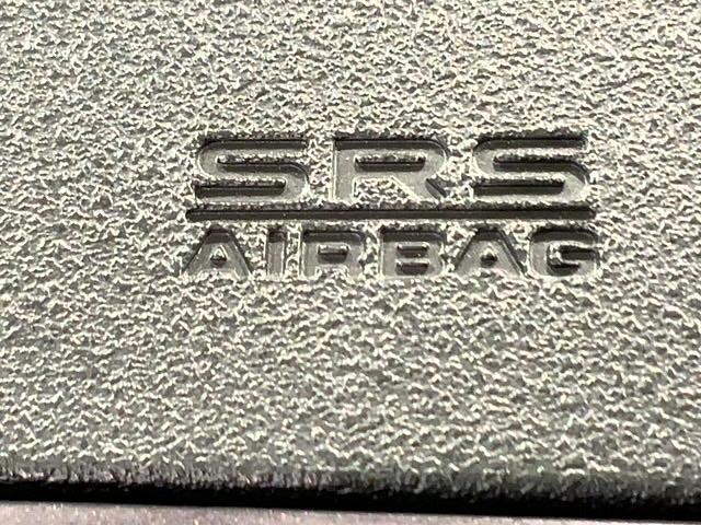 フィット シーズファインスタイル　禁煙　１年保証　ワンオ－ナ－　ナビＶＸＭ－１２８ＶＳ　ＴＶ　Ｒカメラ　ＤＶＤ　ドラレコ　ＥＴＣ　ＨＩＤ　シ－トヒ－タ－　スマ－トキ－　盗難防止装置　整備記録簿　ＡＡＣ　ドアバイザ－　Ｗエアバッグ（23枚目）