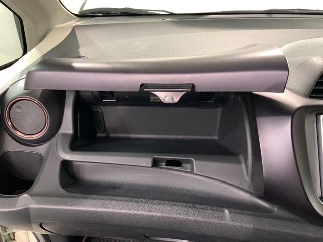 フィット シーズファインスタイル　禁煙　１年保証　ワンオ－ナ－　ナビＶＸＭ－１２８ＶＳ　ＴＶ　Ｒカメラ　ＤＶＤ　ドラレコ　ＥＴＣ　ＨＩＤ　シ－トヒ－タ－　スマ－トキ－　盗難防止装置　整備記録簿　ＡＡＣ　ドアバイザ－　Ｗエアバッグ（24枚目）