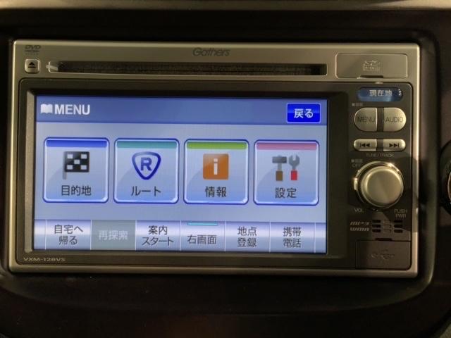 フィット シーズファインスタイル　禁煙　１年保証　ワンオ－ナ－　ナビＶＸＭ－１２８ＶＳ　ＴＶ　Ｒカメラ　ＤＶＤ　ドラレコ　ＥＴＣ　ＨＩＤ　シ－トヒ－タ－　スマ－トキ－　盗難防止装置　整備記録簿　ＡＡＣ　ドアバイザ－　Ｗエアバッグ（38枚目）