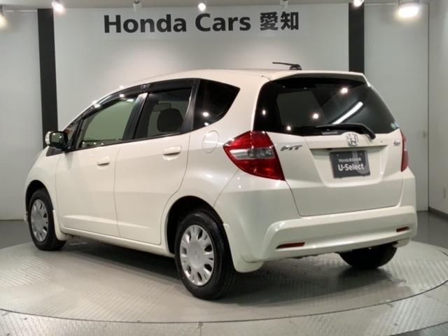 フィット シーズファインスタイル　禁煙　１年保証　ワンオ－ナ－　ナビＶＸＭ－１２８ＶＳ　ＴＶ　Ｒカメラ　ＤＶＤ　ドラレコ　ＥＴＣ　ＨＩＤ　シ－トヒ－タ－　スマ－トキ－　盗難防止装置　整備記録簿　ＡＡＣ　ドアバイザ－　Ｗエアバッグ（48枚目）