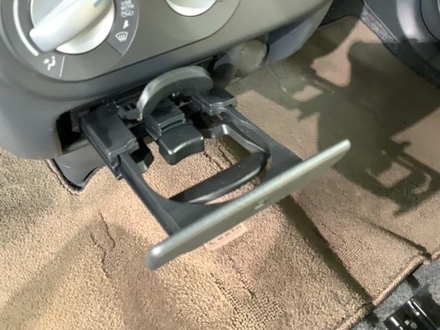 アルトラパン G 禁煙 1年保証 スマ-トキ- 盗難防止装置 整備記録簿 AAC スペアキ- ドアバイザ- ベンチシ-ト Wエアバッグ WSRS フルフラットシート スマートキ セキュリティアラーム ベンチシート(27枚目)