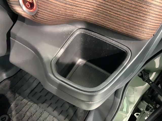 フリードハイブリッド ハイブリッド・クロスター　ＨｏｎｄａＳＥＮＳＩＮＧ　最長５年保証　ワンオ－ナ－　ナビＶＸＭ－２３７ＶＦＮｉ　ＴＶ　Ｒカメラ　ＣＤ録音　ＢＴオ－ディオ　ＤＶＤ　ＥＴＣ　ＬＥＤライト　両側電動ドア　ＶＳＡ　シ－トヒ－タ－　アルミ（30枚目）