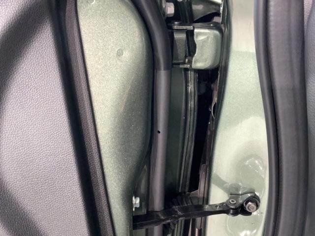 フリードハイブリッド ハイブリッド・クロスター　ＨｏｎｄａＳＥＮＳＩＮＧ　最長５年保証　ワンオ－ナ－　ナビＶＸＭ－２３７ＶＦＮｉ　ＴＶ　Ｒカメラ　ＣＤ録音　ＢＴオ－ディオ　ＤＶＤ　ＥＴＣ　ＬＥＤライト　両側電動ドア　ＶＳＡ　シ－トヒ－タ－　アルミ（42枚目）