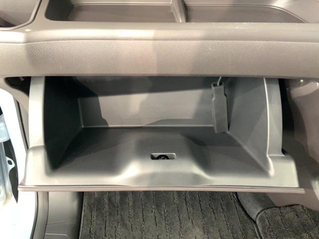 フリードハイブリッド ハイブリッド・Ｇホンダセンシング　最長５年保証　ワンオ－ナ－　ナビＶＸＭ－２０４ＶＦｉ　ＴＶ　Ｒカメラ　ＣＤ録音　ＢＴオ－ディオ　ＤＶＤ　ドラレコ　ＥＴＣ　ＬＥＤライト　両側電動ドア　ＶＳＡ　シ－トヒ－タ－　スマ－トキ－　軽減ブレーキ（26枚目）