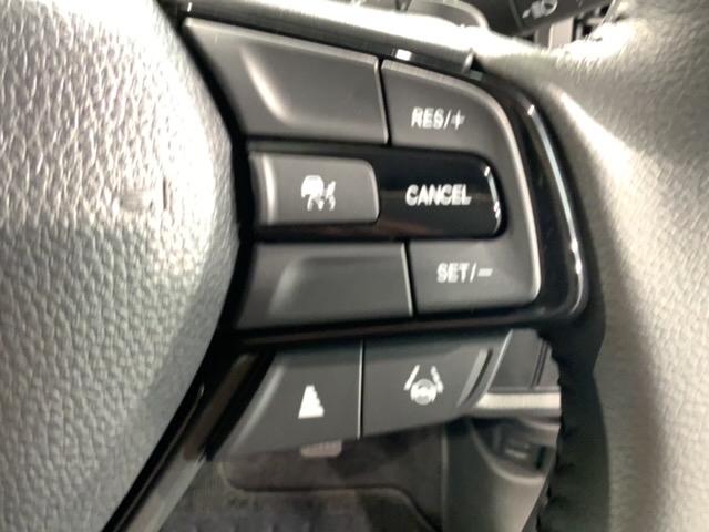 ＷＲ－Ｖ Ｚブラックスタイル　ＨｏｎｄａＳＥＮＳＩＮＧ　新車保証　試乗車　ワンオ－ナ－　ナビＬＸＭ－２４５ＺＦＥｉ　ＴＶ　Ｒカメラ　ＥＴＣ　ＬＥＤライト　ＶＳＡ　アルミ　スマートキー　スペアキー　盗難防止装置　整備記録簿（12枚目）