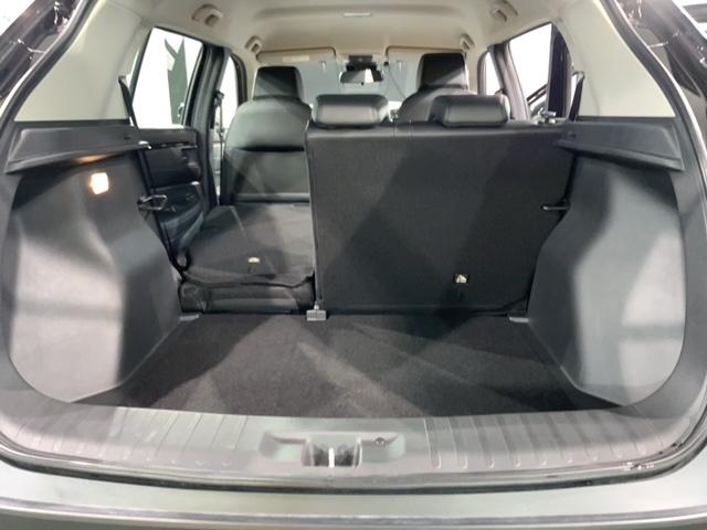 ＷＲ－Ｖ Ｚブラックスタイル　ＨｏｎｄａＳＥＮＳＩＮＧ　新車保証　試乗車　ワンオ－ナ－　ナビＬＸＭ－２４５ＺＦＥｉ　ＴＶ　Ｒカメラ　ＥＴＣ　ＬＥＤライト　ＶＳＡ　アルミ　スマートキー　スペアキー　盗難防止装置　整備記録簿（37枚目）