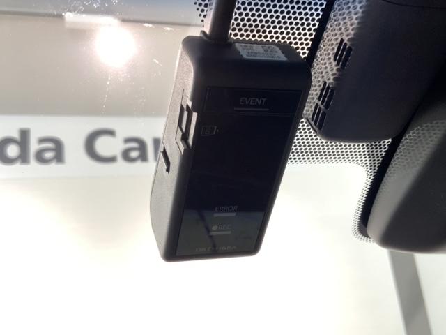 カムリ WS 禁煙 2ト-ン 最長5年保証 純正ナビ Rカメラ BTオ-ディオ DVD ドラレコ 衝突軽減B ETC LEDライト 横滑り防止 電動シート クルコン アルミ フォグ スマートキー 盗難防止装置(12枚目)