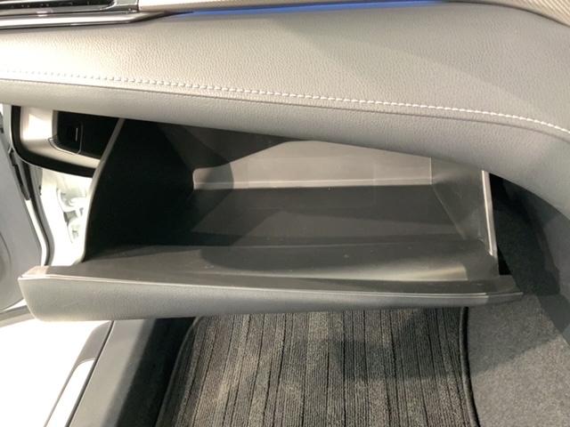 カムリ WS 禁煙 2ト-ン 最長5年保証 純正ナビ Rカメラ BTオ-ディオ DVD ドラレコ 衝突軽減B ETC LEDライト 横滑り防止 電動シート クルコン アルミ フォグ スマートキー 盗難防止装置(26枚目)