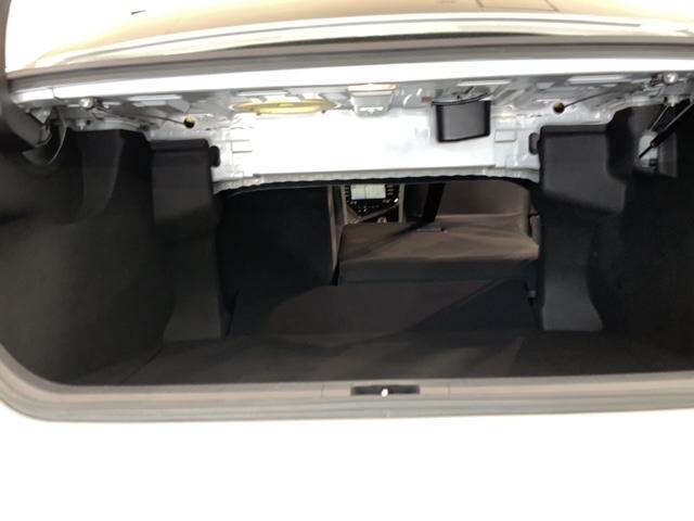 カムリ WS 禁煙 2ト-ン 最長5年保証 純正ナビ Rカメラ BTオ-ディオ DVD ドラレコ 衝突軽減B ETC LEDライト 横滑り防止 電動シート クルコン アルミ フォグ スマートキー 盗難防止装置(36枚目)