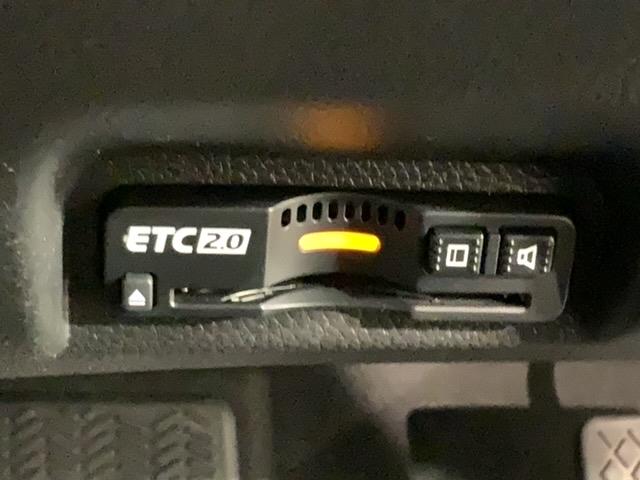 ヴェゼル e:HEVX HondaSENSING 禁煙 最長5年保証 ワンオ-ナ- 純正ナビTV Rカメラ BTオ-ディオ ETC LEDライト VSA クルコン アルミ スマ-トキ- スペアキ- 盗難防止装置 整備記録簿(12枚目)
