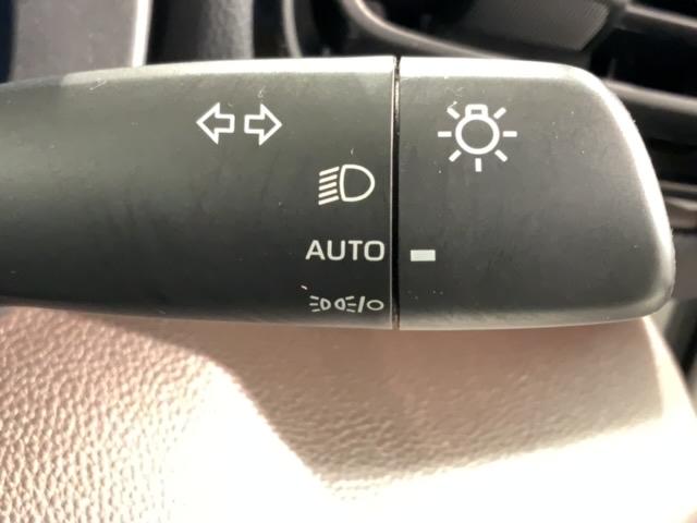 ヤリスクロス ハイブリッドＺ　禁煙　ワンオーナー　純正ナビ　ＴＶ　Ｒカメラ　マルチビュー　ＢＴオ－ディオ　ドラレコ　衝突軽減Ｂ　ＥＴＣ　ＬＥＤライト　横滑り防止　シートヒーター　クルコン　アルミ　スマートキー　盗難防止装置（10枚目）