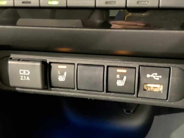 ヤリスクロス ハイブリッドＺ　禁煙　ワンオーナー　純正ナビ　ＴＶ　Ｒカメラ　マルチビュー　ＢＴオ－ディオ　ドラレコ　衝突軽減Ｂ　ＥＴＣ　ＬＥＤライト　横滑り防止　シートヒーター　クルコン　アルミ　スマートキー　盗難防止装置（14枚目）