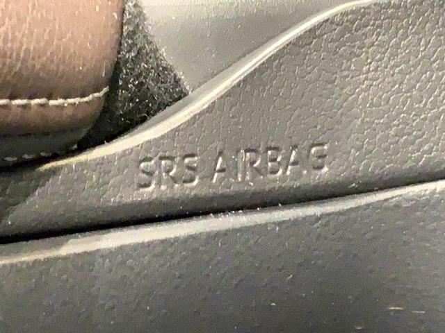 ヤリスクロス ハイブリッドＺ　禁煙　ワンオーナー　純正ナビ　ＴＶ　Ｒカメラ　マルチビュー　ＢＴオ－ディオ　ドラレコ　衝突軽減Ｂ　ＥＴＣ　ＬＥＤライト　横滑り防止　シートヒーター　クルコン　アルミ　スマートキー　盗難防止装置（24枚目）