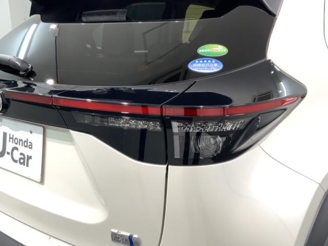 ヤリスクロス ハイブリッドＺ　禁煙　ワンオーナー　純正ナビ　ＴＶ　Ｒカメラ　マルチビュー　ＢＴオ－ディオ　ドラレコ　衝突軽減Ｂ　ＥＴＣ　ＬＥＤライト　横滑り防止　シートヒーター　クルコン　アルミ　スマートキー　盗難防止装置（45枚目）