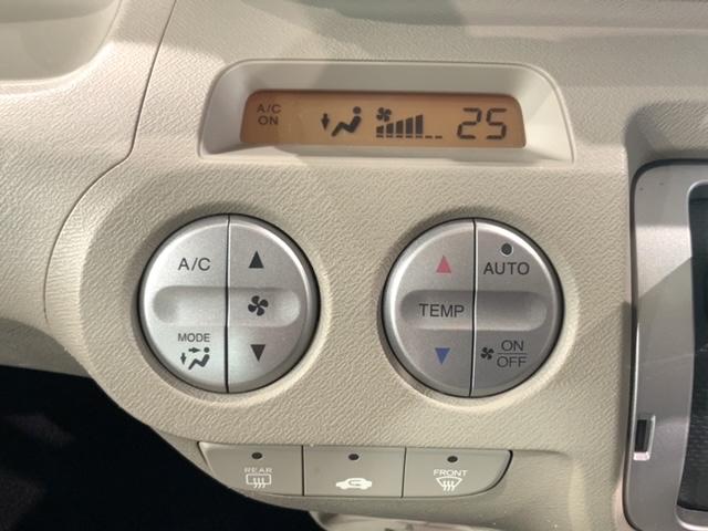 ライフ Ｇスマートプラス　保証付　ワンオ－ナ－　ナビＶＸＭ－１１８ＶＳ　ＴＶ　Ｒカメラ　音楽機器接続　ＤＶＤ　スマ－トキ－　盗難防止装置　整備記録簿　ＡＡＣ　スペアキ－　ドアバイザ－　ベンチシ－ト　Ｗエアバッグ　Ｗエアバック（9枚目）