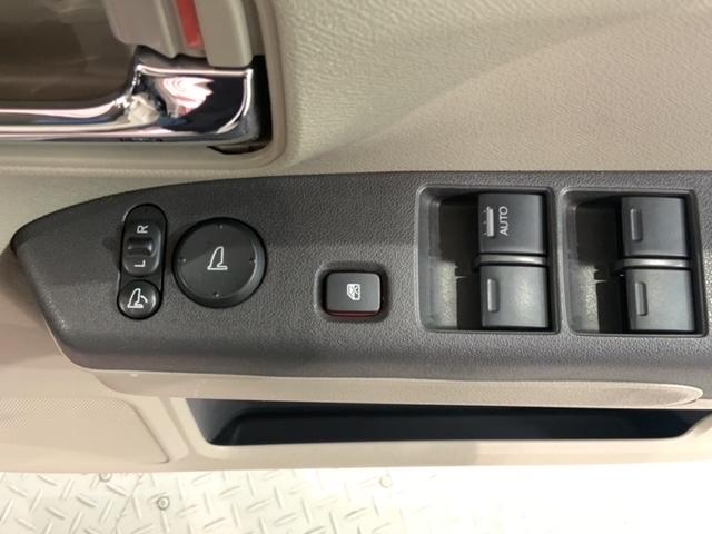 ライフ Ｇスマートプラス　保証付　ワンオ－ナ－　ナビＶＸＭ－１１８ＶＳ　ＴＶ　Ｒカメラ　音楽機器接続　ＤＶＤ　スマ－トキ－　盗難防止装置　整備記録簿　ＡＡＣ　スペアキ－　ドアバイザ－　ベンチシ－ト　Ｗエアバッグ　Ｗエアバック（12枚目）