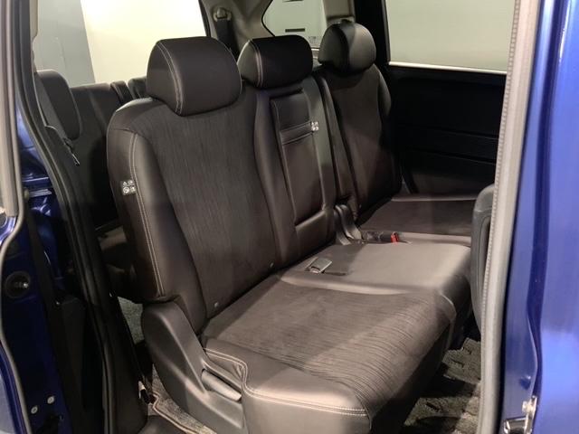 フリード Ｇプレミアムエディション　１年保証　ワンオ－ナ－　ナビＶＸＭ－１６５ＶＦｉ　ＴＶ　Ｒカメラ　ＣＤ録音　ＤＶＤ　ＥＴＣ　ＨＩＤ　両側電動ドア　ＶＳＡ　クルコン　スマ－トキ－　盗難防止装置　整備記録簿　ＡＡＣ　スペアキ－　Ｂカメラ（18枚目）