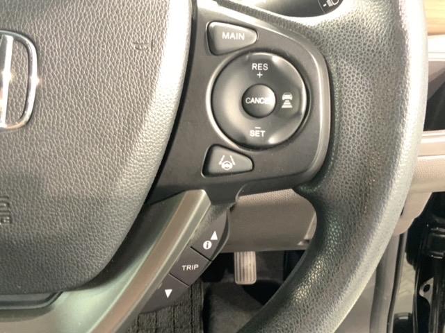 フリードハイブリッド ハイブリッド・Ｇホンダセンシング　禁煙　ワンオ－ナ－　ナビＶＸＭ－２１４ＶＦｉ　ＴＶ　Ｒカメラ　ＣＤ録音　ＢＴオ－ディオ　ＤＶＤ　ＥＴＣ　ＬＥＤライト　両側電動ドア　ＶＳＡ　シ－トヒ－タ－　クルコン　スマ－トキ－　盗難防止装置（11枚目）