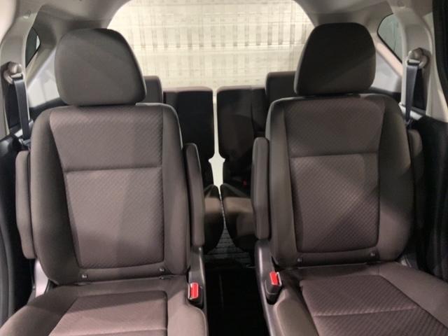 フリードハイブリッド ハイブリッド・Ｇホンダセンシング　禁煙　ワンオ－ナ－　ナビＶＸＭ－２１４ＶＦｉ　ＴＶ　Ｒカメラ　ＣＤ録音　ＢＴオ－ディオ　ＤＶＤ　ＥＴＣ　ＬＥＤライト　両側電動ドア　ＶＳＡ　シ－トヒ－タ－　クルコン　スマ－トキ－　盗難防止装置（32枚目）