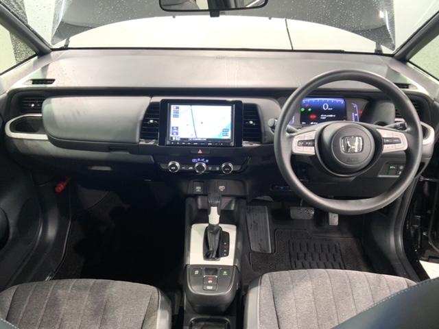フィット ホーム　ＨｏｎｄａＳＥＮＳＩＮＧ　禁煙　最長５年保証　ナビＶＸＭ－２０５ＶＦＥｉ　ＴＶ　Ｒカメラ　ＢＴオ－ディオ　ＤＶＤ　ＥＴＣ　ＬＥＤライト　ＶＳＡ　クルコン　スマートキー　盗難防止装置　整備記録簿　ＡＢＳ（8枚目）