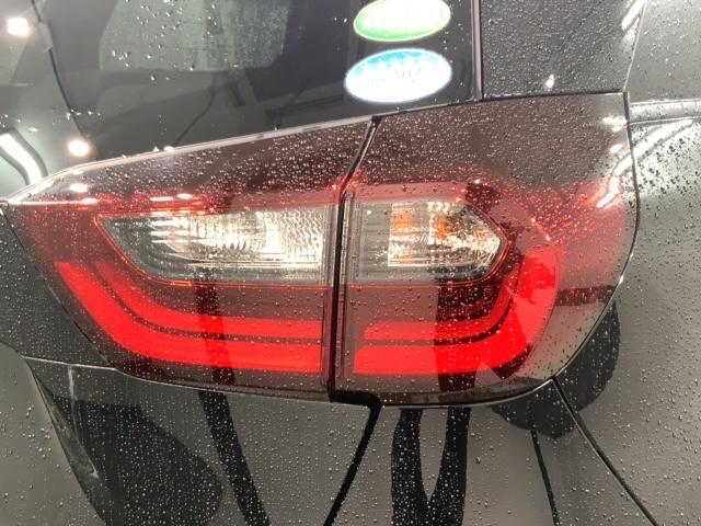 フィット ホーム　ＨｏｎｄａＳＥＮＳＩＮＧ　禁煙　最長５年保証　ナビＶＸＭ－２０５ＶＦＥｉ　ＴＶ　Ｒカメラ　ＢＴオ－ディオ　ＤＶＤ　ＥＴＣ　ＬＥＤライト　ＶＳＡ　クルコン　スマートキー　盗難防止装置　整備記録簿　ＡＢＳ（45枚目）