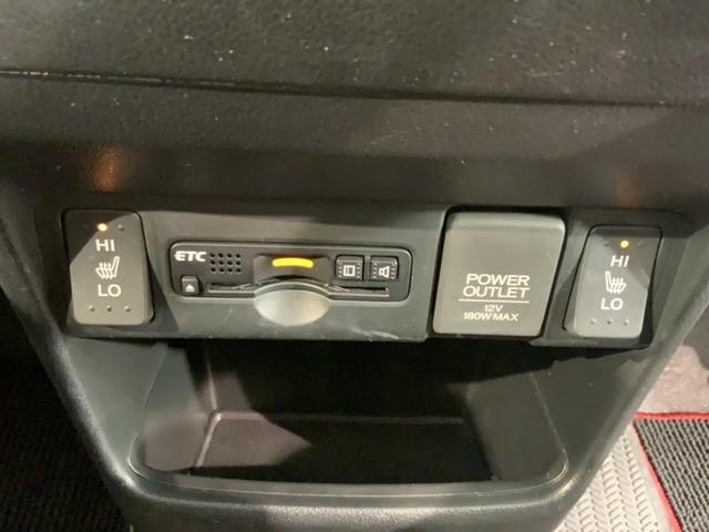 Ｎ－ＢＯＸ ＧＳＳパッケージ　禁煙　あんしんＰＫＧ　１年保証　ナビＴＶ　Ｒカメラ　ＣＤ録音　ＢＴオ－ディオ　ＤＶＤ　シ－トヒ－タ－　ＥＴＣ　ＨＩＤ　両側電動ドア　ＶＳＡ　スマ－トキ－　スペアキ－　盗難防止装置　ドアバイザ－（11枚目）