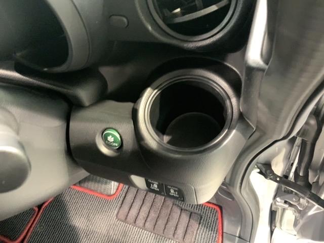 Ｎ－ＢＯＸ ＧＳＳパッケージ　禁煙　あんしんＰＫＧ　１年保証　ナビＴＶ　Ｒカメラ　ＣＤ録音　ＢＴオ－ディオ　ＤＶＤ　シ－トヒ－タ－　ＥＴＣ　ＨＩＤ　両側電動ドア　ＶＳＡ　スマ－トキ－　スペアキ－　盗難防止装置　ドアバイザ－（26枚目）