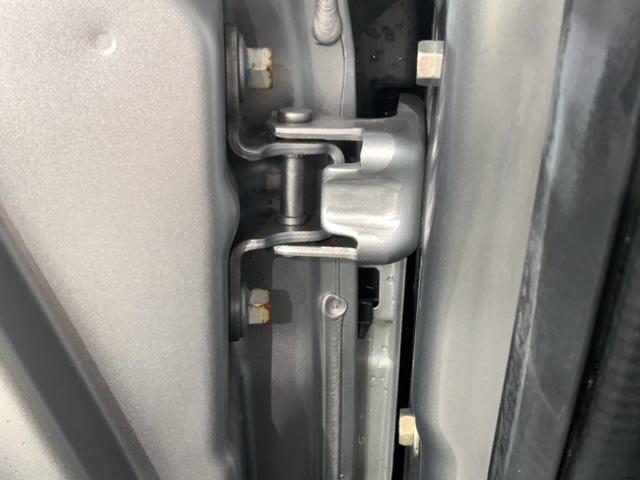 Ｎ－ＢＯＸ ＧＳＳパッケージ　禁煙　あんしんＰＫＧ　１年保証　ナビＴＶ　Ｒカメラ　ＣＤ録音　ＢＴオ－ディオ　ＤＶＤ　シ－トヒ－タ－　ＥＴＣ　ＨＩＤ　両側電動ドア　ＶＳＡ　スマ－トキ－　スペアキ－　盗難防止装置　ドアバイザ－（42枚目）