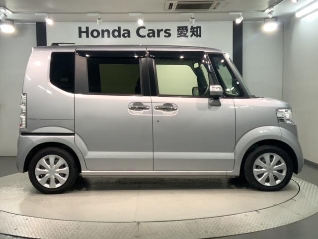 Ｎ－ＢＯＸ ＧＳＳパッケージ　禁煙　あんしんＰＫＧ　１年保証　ナビＴＶ　Ｒカメラ　ＣＤ録音　ＢＴオ－ディオ　ＤＶＤ　シ－トヒ－タ－　ＥＴＣ　ＨＩＤ　両側電動ドア　ＶＳＡ　スマ－トキ－　スペアキ－　盗難防止装置　ドアバイザ－（51枚目）