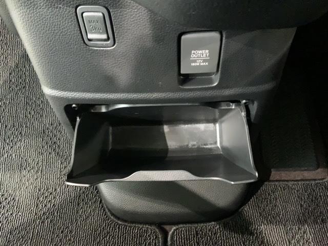 Ｎ－ＢＯＸカスタム Ｇ・Ｌターボホンダセンシング　最長５年保証　ナビＶＸＭ－１９４ＶＦｉ　ＴＶ　Ｒカメラ　ＢＴオ－ディオＤＶＤ　ＥＴＣ　ＬＥＤライト　両側電動ドア　ＶＳＡ　クルコン　アルミ　スマ－トキ－　スペアキ－　盗難防止装置　ＡＡＣ（30枚目）