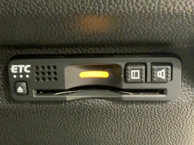 フリードハイブリッド ハイブリッド・Ｇホンダセンシング　最長５年保証　ワンオーナー　ナビＶＸＭ－２１７ＶＦＮｉ　ＴＶ　Ｒカメラ　ＣＤ録音　ＢＴオ－ディオＤＶＤ　ＥＴＣ　ＬＥＤライト　両側電動ドア　ＶＳＡ　シ－トヒ－タ－　クルコン　アルミ　スマ－トキ－ＡＡＣ（12枚目）