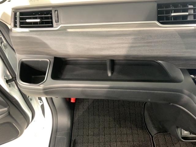 フリードハイブリッド ハイブリッド・Ｇホンダセンシング　最長５年保証　ワンオーナー　ナビＶＸＭ－２１７ＶＦＮｉ　ＴＶ　Ｒカメラ　ＣＤ録音　ＢＴオ－ディオＤＶＤ　ＥＴＣ　ＬＥＤライト　両側電動ドア　ＶＳＡ　シ－トヒ－タ－　クルコン　アルミ　スマ－トキ－ＡＡＣ（26枚目）