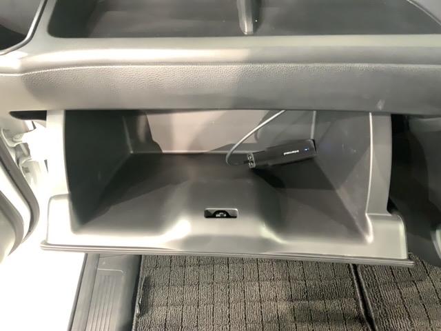 フリードハイブリッド ハイブリッド・Ｇホンダセンシング　最長５年保証　ワンオーナー　ナビＶＸＭ－２１７ＶＦＮｉ　ＴＶ　Ｒカメラ　ＣＤ録音　ＢＴオ－ディオＤＶＤ　ＥＴＣ　ＬＥＤライト　両側電動ドア　ＶＳＡ　シ－トヒ－タ－　クルコン　アルミ　スマ－トキ－ＡＡＣ（27枚目）