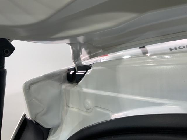 フリードハイブリッド ハイブリッド・Ｇホンダセンシング　最長５年保証　ワンオーナー　ナビＶＸＭ－２１７ＶＦＮｉ　ＴＶ　Ｒカメラ　ＣＤ録音　ＢＴオ－ディオＤＶＤ　ＥＴＣ　ＬＥＤライト　両側電動ドア　ＶＳＡ　シ－トヒ－タ－　クルコン　アルミ　スマ－トキ－ＡＡＣ（43枚目）