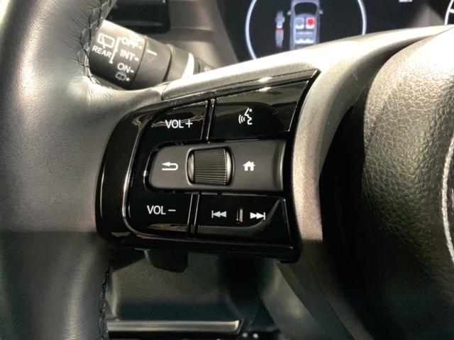 ヴェゼル ｅ：ＨＥＶＺ　ＨｏｎｄａＳＥＮＳＩＮＧ　禁煙　最長５年保証　ワンオ－ナ－　純正ナビＴＶ　Ｒカメラ　ＢＴオ－ディオ　ＥＴＣ　ＬＥＤライト　ＶＳＡ　シ－トヒ－タ－　アルミ　スマ－トキ－　スペアキ－　盗難防止装置　ＬＤＡ（10枚目）