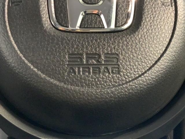 ヴェゼル ｅ：ＨＥＶＺ　ＨｏｎｄａＳＥＮＳＩＮＧ　禁煙　最長５年保証　ワンオ－ナ－　純正ナビＴＶ　Ｒカメラ　ＢＴオ－ディオ　ＥＴＣ　ＬＥＤライト　ＶＳＡ　シ－トヒ－タ－　アルミ　スマ－トキ－　スペアキ－　盗難防止装置　ＬＤＡ（22枚目）