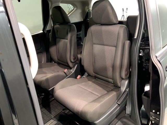 ���Џ��i���Z���^�[�ɂē��O���̃N���[�j���O�����{���Ă���܂��I