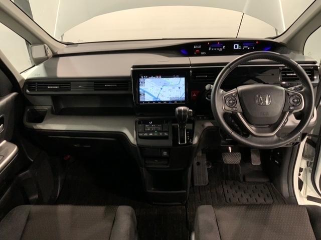 ステップワゴンスパーダ スパーダホンダセンシング　最長５年保証　ワンオーナー　ナビＶＸＭ－２１７ＶＦＮｉ　ＴＶ　Ｒカメラ　ＣＤ録音　ＢＴオ－ディオ　ＤＶＤ　ＥＴＣ　ＬＥＤライト　ＶＳＡ　両側電動ドア　クルコン　アルミ　フォグ　ＡＡＣ（9枚目）
