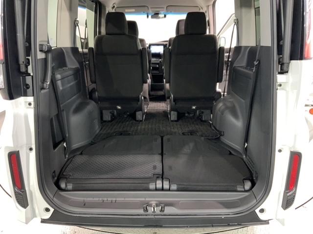 ステップワゴンスパーダ スパーダホンダセンシング　最長５年保証　ワンオーナー　ナビＶＸＭ－２１７ＶＦＮｉ　ＴＶ　Ｒカメラ　ＣＤ録音　ＢＴオ－ディオ　ＤＶＤ　ＥＴＣ　ＬＥＤライト　ＶＳＡ　両側電動ドア　クルコン　アルミ　フォグ　ＡＡＣ（19枚目）