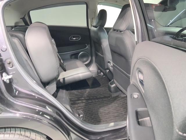 ヴェゼル ハイブリッドＺ・ホンダセンシング　禁煙　ナビＶＸＭ－２０４ＶＦｉ　ＴＶ　Ｒカメラ　ＣＤ録音　ＢＴオ－ディオ　ＤＶＤ　ＥＴＣ　ＬＥＤライト　ＶＳＡ　シ－トヒ－タ－　クルコン　アルミ　スマ－トキ－　盗難防止装置　整備記録簿　ＬＫＡＳ（32枚目）